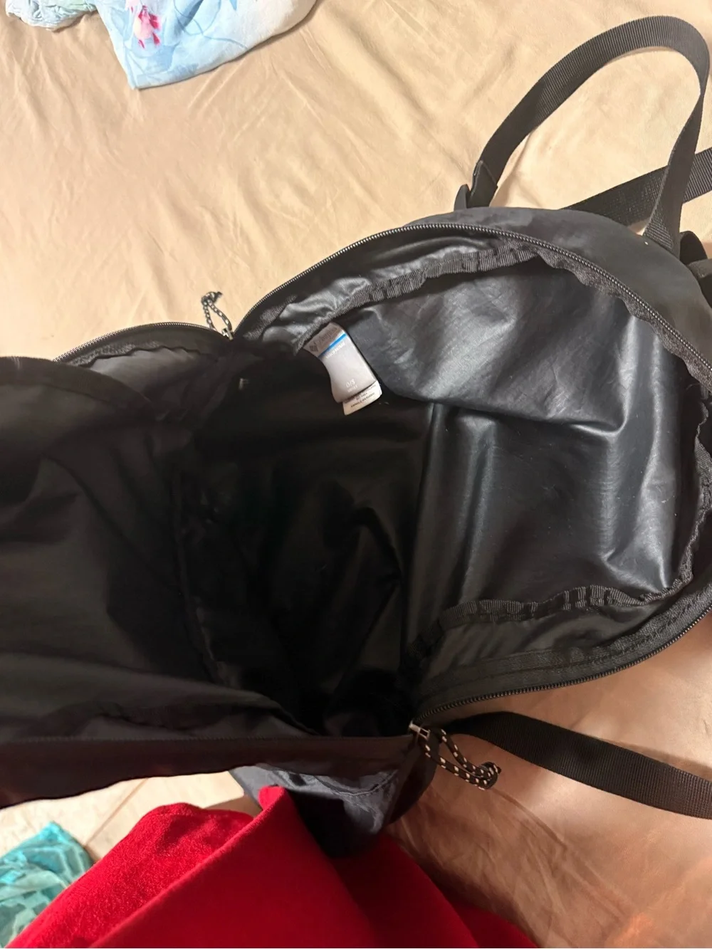 Columbia Black Compact Everyday Backpack